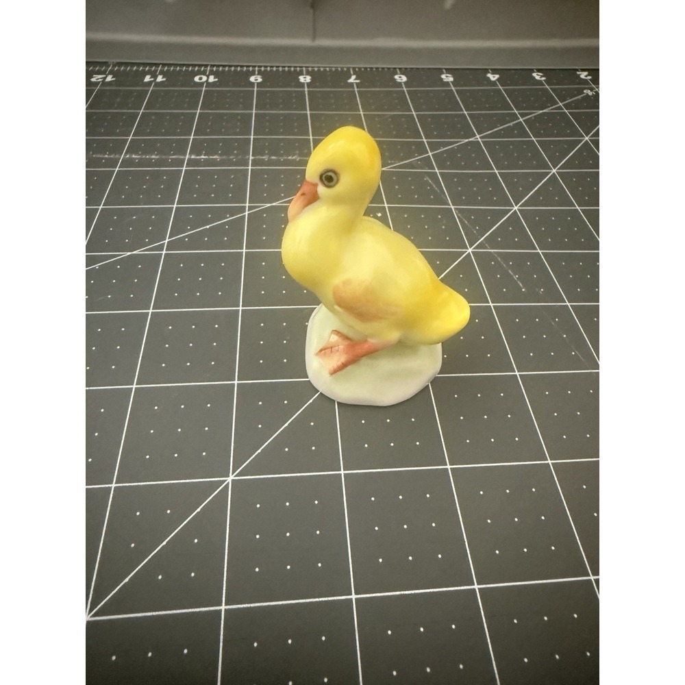 Vintage Herend 2 1/2" Yellow Duck Duckling Figurine Porcelain Hungary Easter